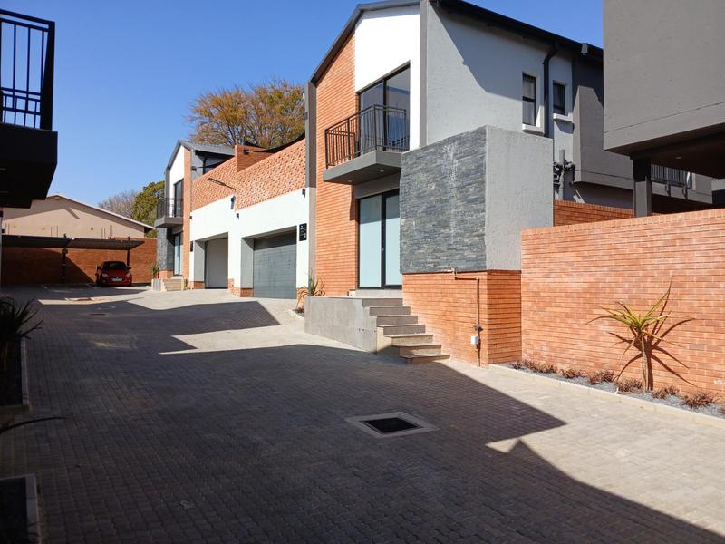 To Let 3 Bedroom Property for Rent in Edenburg Gauteng