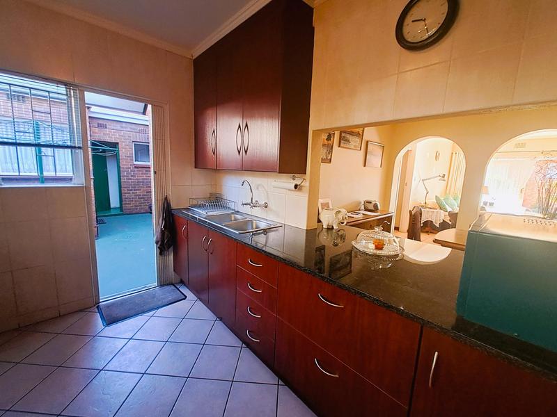 3 Bedroom Property for Sale in Rustivia Gauteng