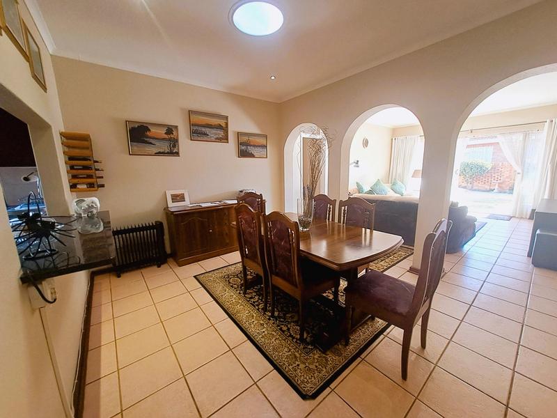 3 Bedroom Property for Sale in Rustivia Gauteng