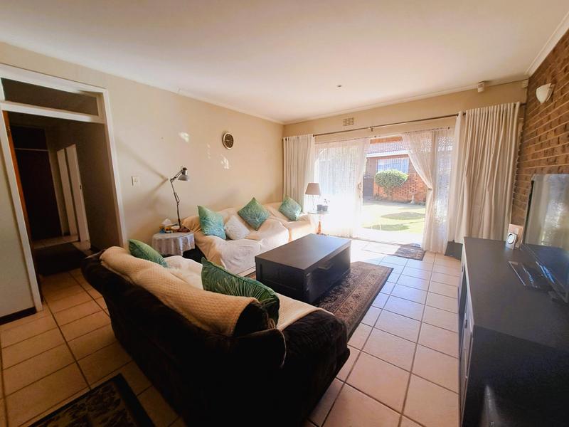 3 Bedroom Property for Sale in Rustivia Gauteng