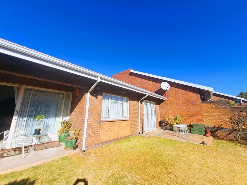 3 Bedroom Property for Sale in Rustivia Gauteng