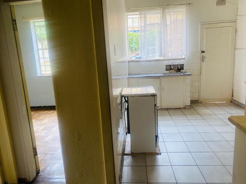 12 Bedroom Property for Sale in Bezuidenhout Valley Gauteng