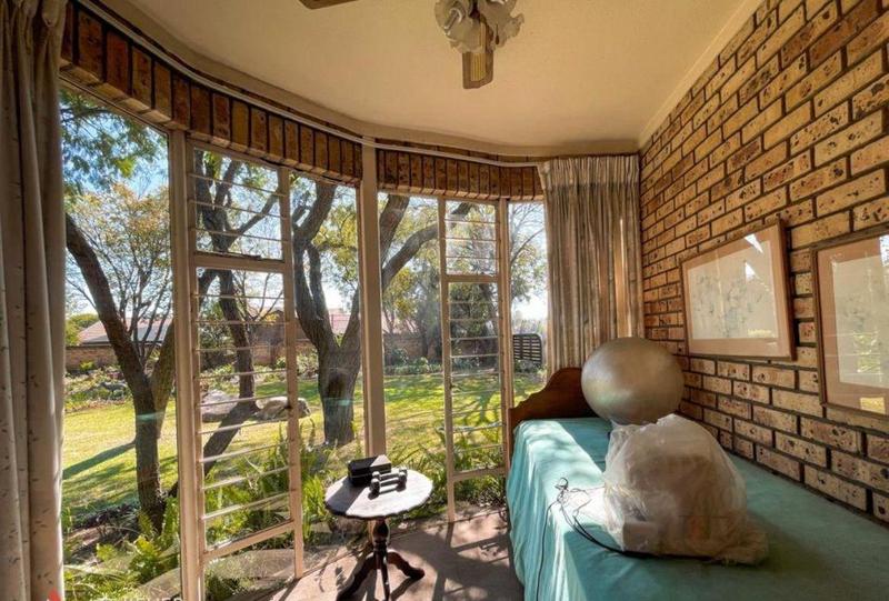 4 Bedroom Property for Sale in Sunward Park Gauteng