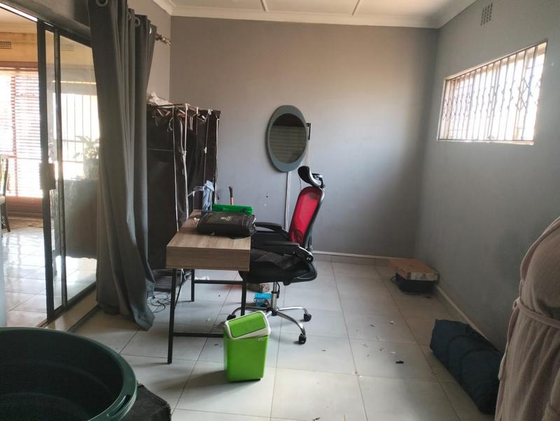 3 Bedroom Property for Sale in Leondale Gauteng