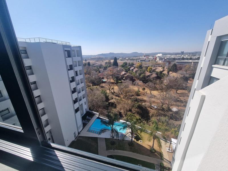 2 Bedroom Property for Sale in Menlyn Gauteng