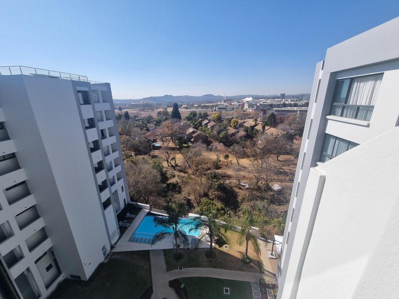 2 Bedroom Property for Sale in Menlyn Gauteng