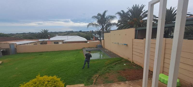 3 Bedroom Property for Sale in Wentworth Park Gauteng