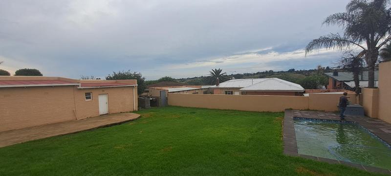 3 Bedroom Property for Sale in Wentworth Park Gauteng