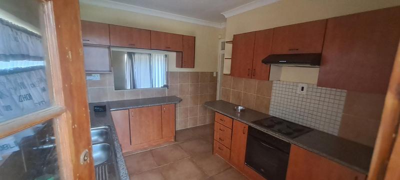 3 Bedroom Property for Sale in Wentworth Park Gauteng