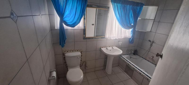 3 Bedroom Property for Sale in Wentworth Park Gauteng