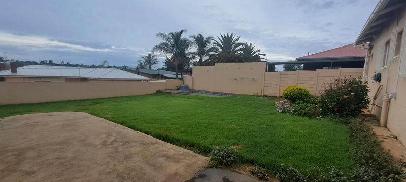 3 Bedroom Property for Sale in Wentworth Park Gauteng