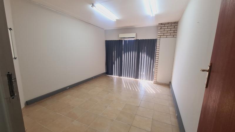 To Let commercial Property for Rent in Murrayfield Gauteng