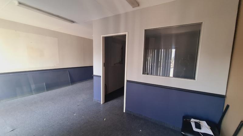 To Let commercial Property for Rent in Murrayfield Gauteng