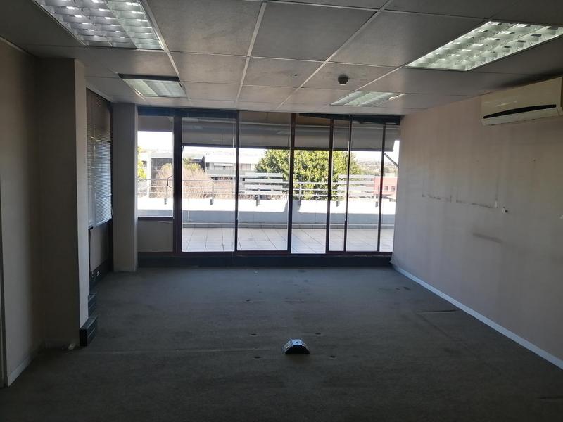 To Let commercial Property for Rent in Cresta Gauteng