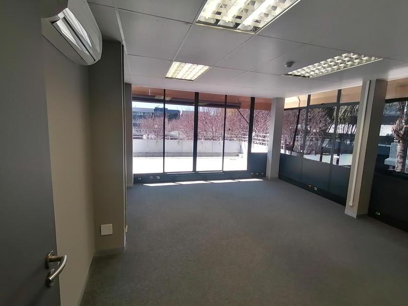 To Let commercial Property for Rent in Cresta Gauteng