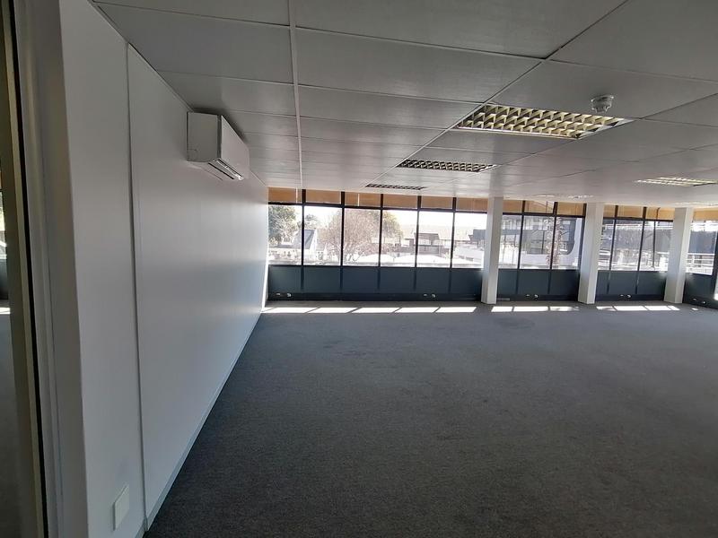 To Let commercial Property for Rent in Cresta Gauteng