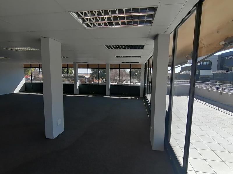 To Let commercial Property for Rent in Cresta Gauteng