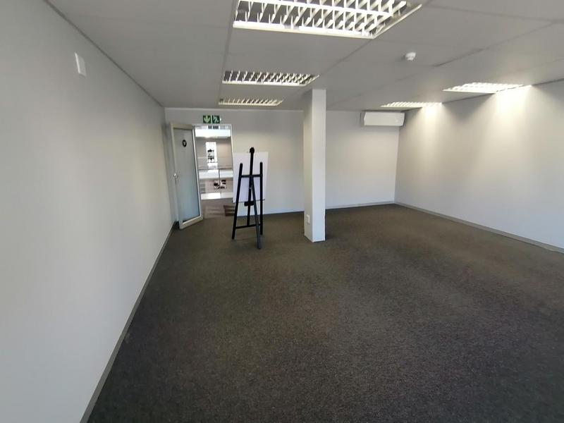 To Let commercial Property for Rent in Cresta Gauteng