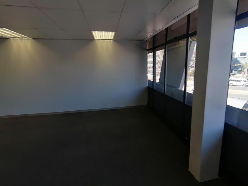 To Let commercial Property for Rent in Cresta Gauteng