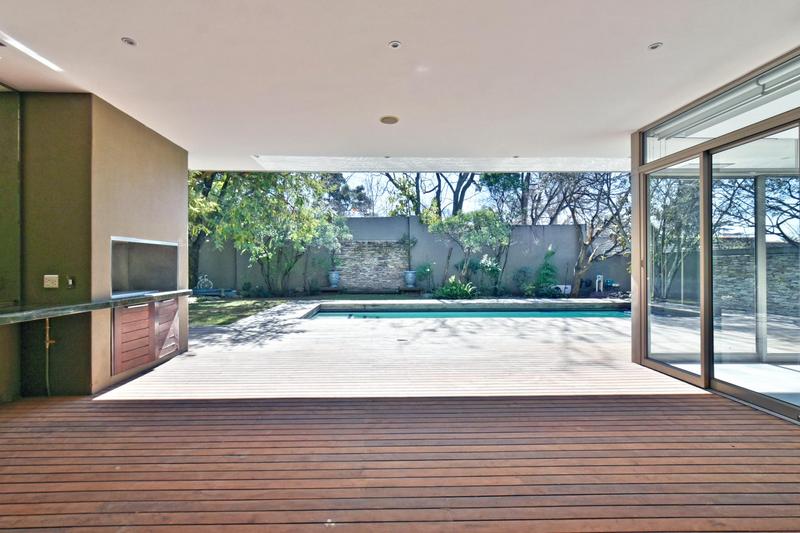 4 Bedroom Property for Sale in Atholl Gauteng