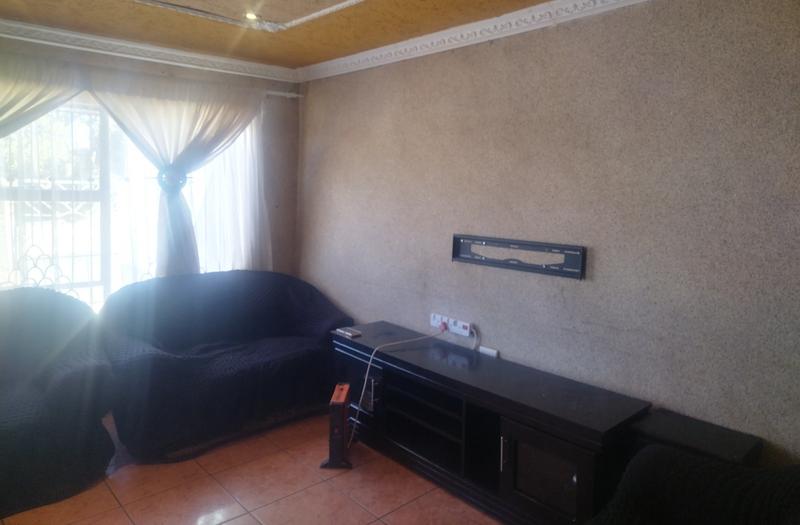 2 Bedroom Property for Sale in Orange Farm Gauteng