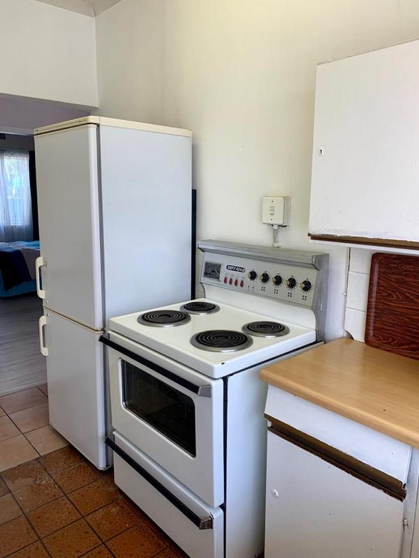 To Let 1 Bedroom Property for Rent in Edenvale Gauteng