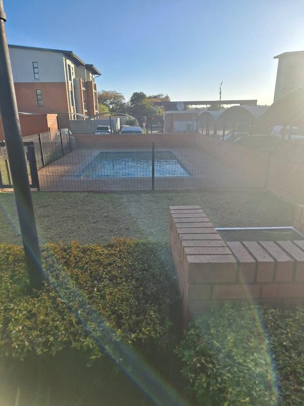 2 Bedroom Property for Sale in Glen Marais Gauteng