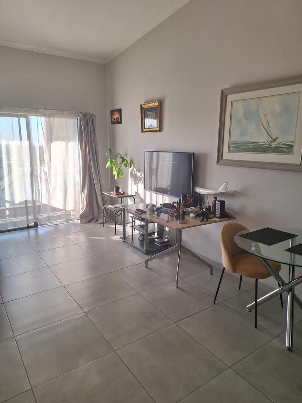 2 Bedroom Property for Sale in Glen Marais Gauteng