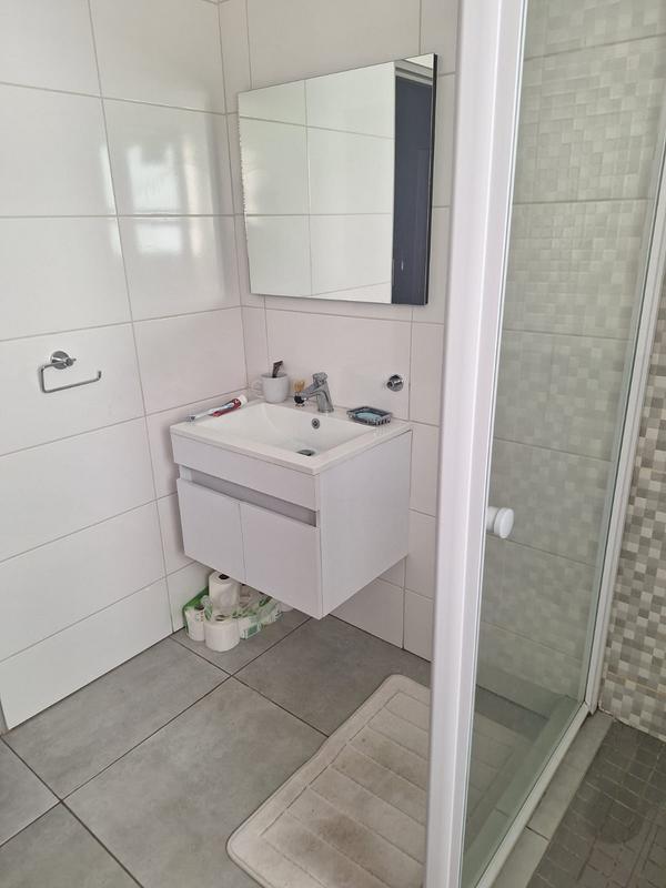 2 Bedroom Property for Sale in Glen Marais Gauteng