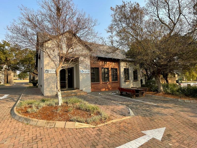 To Let commercial Property for Rent in Eldoraigne Gauteng