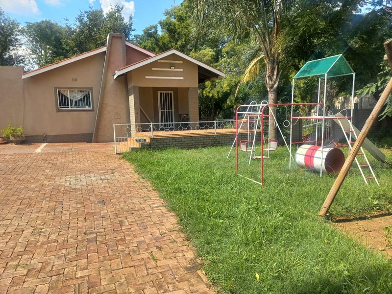 4 Bedroom Property for Sale in Erasmia Gauteng