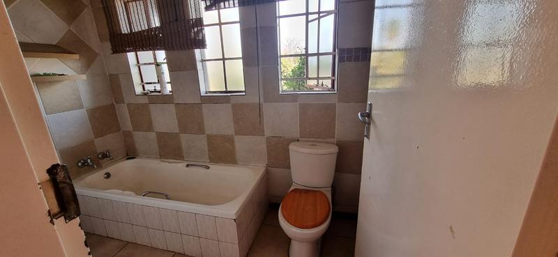 3 Bedroom Property for Sale in Terenure Gauteng