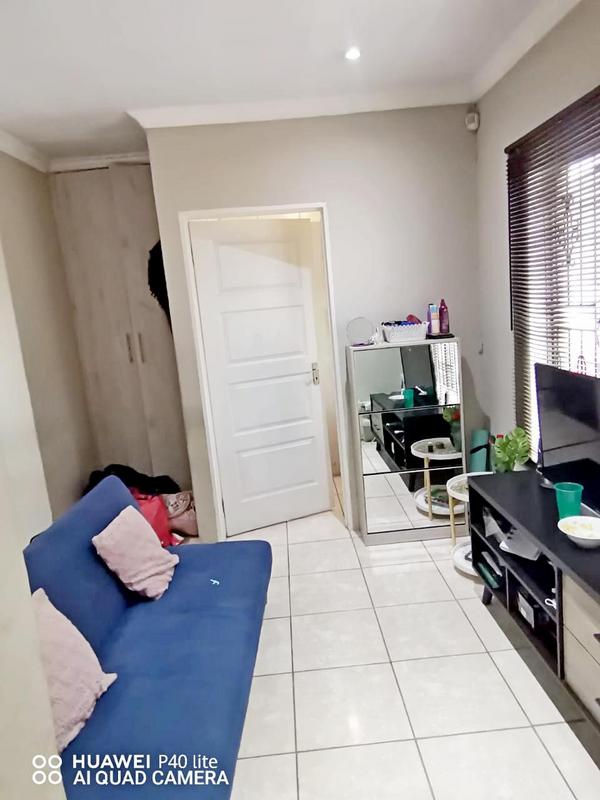 11 Bedroom Property for Sale in Clayville Gauteng