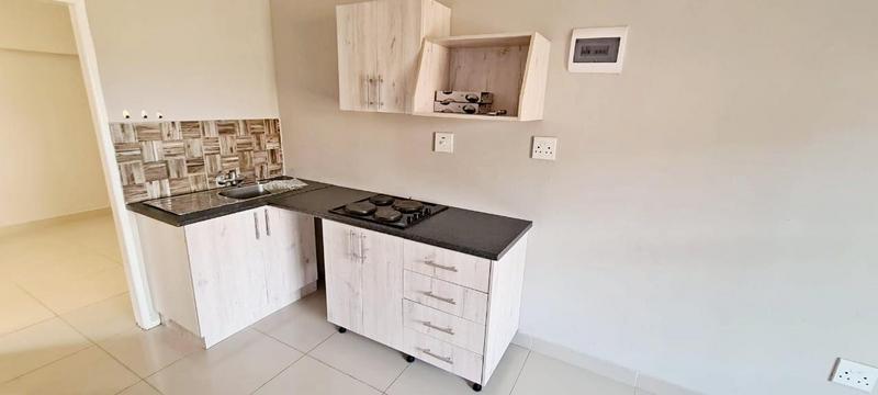 11 Bedroom Property for Sale in Clayville Gauteng