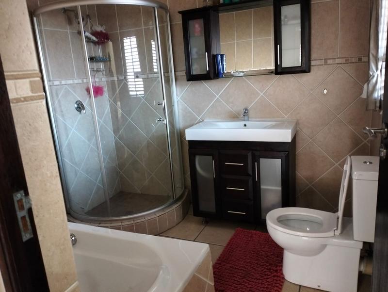 4 Bedroom Property for Sale in Vanderbijlpark SE 8 Gauteng