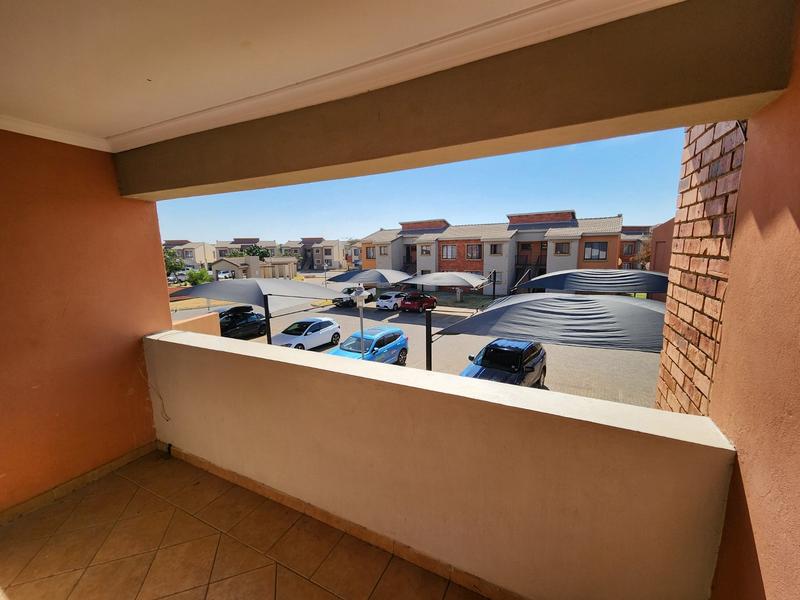 2 Bedroom Property for Sale in Montana Tuine Gauteng