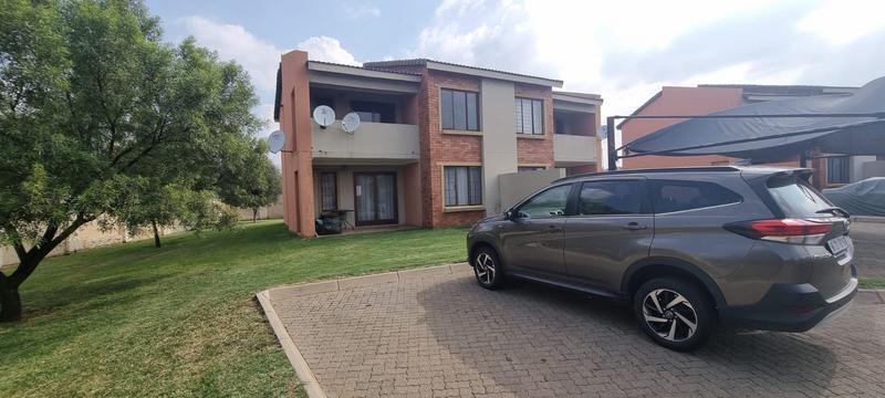 2 Bedroom Property for Sale in Montana Tuine Gauteng