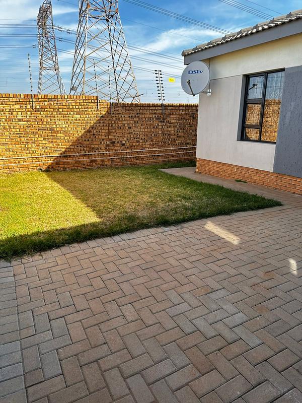 3 Bedroom Property for Sale in Thatchfield Gauteng