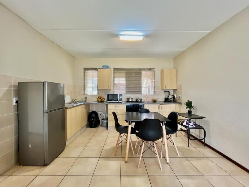 2 Bedroom Property for Sale in Honeydew Gauteng