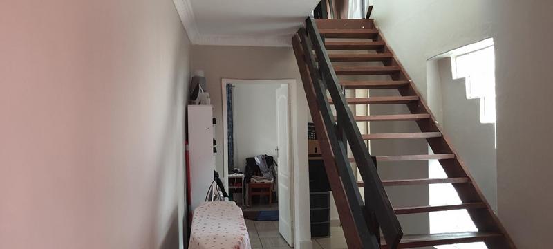 5 Bedroom Property for Sale in Proclamation Hill Gauteng