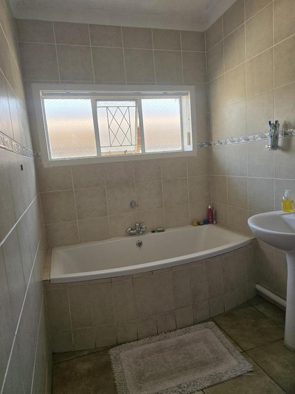 2 Bedroom Property for Sale in Witfield Gauteng