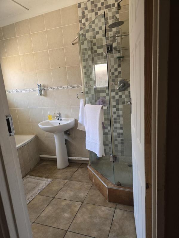 2 Bedroom Property for Sale in Witfield Gauteng