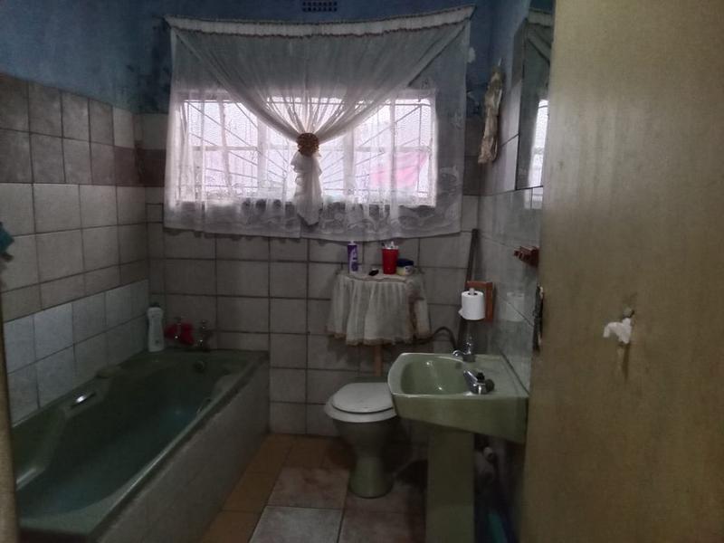 4 Bedroom Property for Sale in Tembisa Gauteng