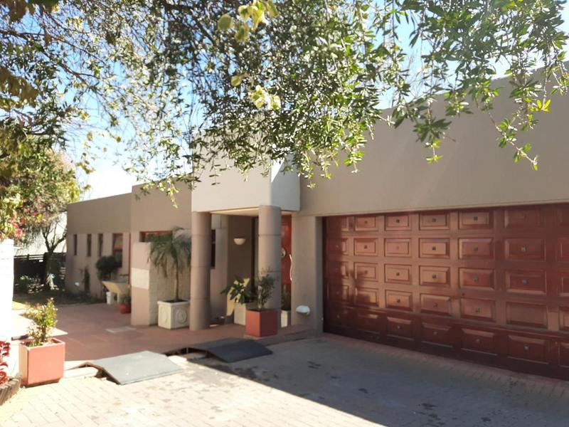 To Let 3 Bedroom Property for Rent in Cedar Lakes Gauteng