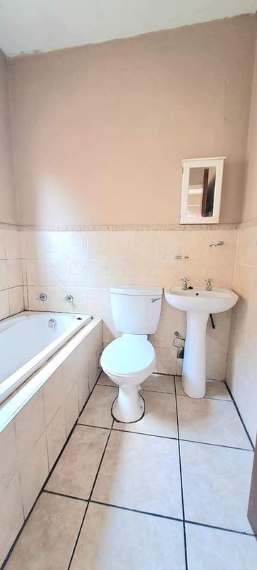 To Let 2 Bedroom Property for Rent in Vanderbijlpark SE 8 Gauteng