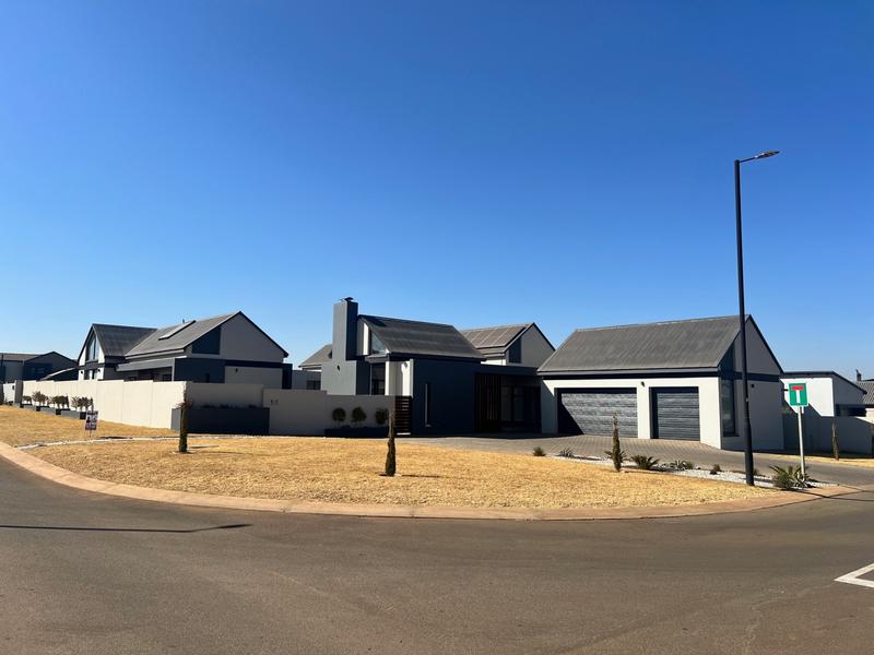 4 Bedroom Property for Sale in Midstream Meadows Gauteng