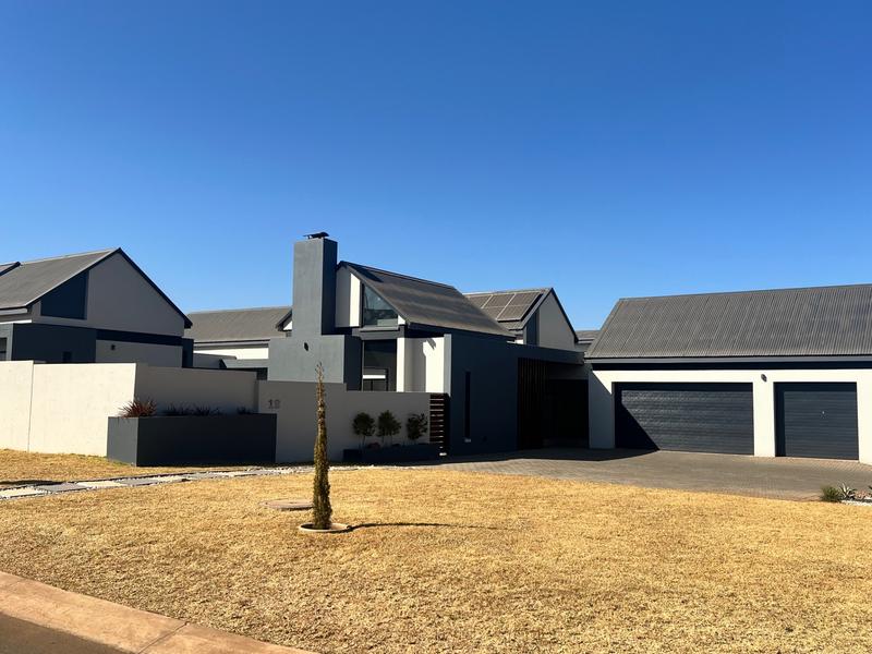 4 Bedroom Property for Sale in Midstream Meadows Gauteng