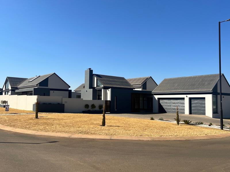 4 Bedroom Property for Sale in Midstream Meadows Gauteng