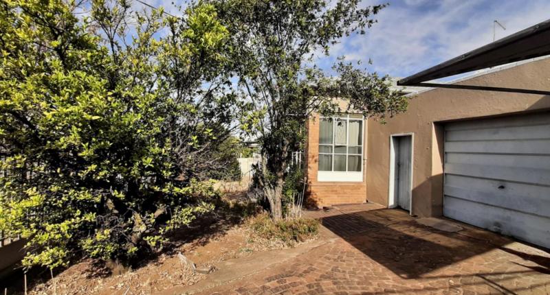 2 Bedroom Property for Sale in Symhurst Gauteng