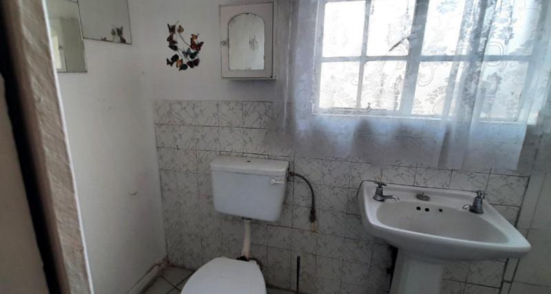 2 Bedroom Property for Sale in Symhurst Gauteng